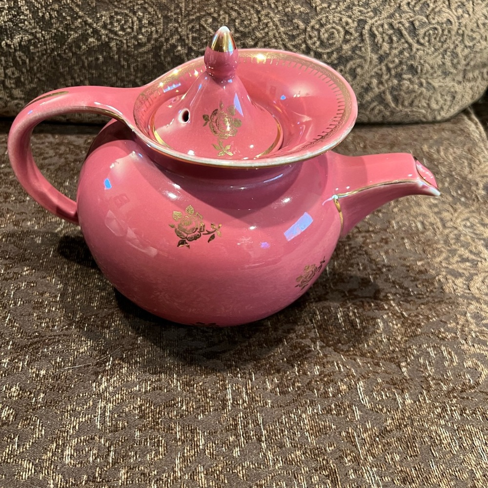 Hall Vintage Teapot